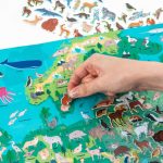 Matricás képalkotó szett, 3 háttérlap + 4 ív matrica, dinoszauruszos, Kidea