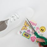 Foszforeszkálós vasalható matricák cipőhöz, good vibes, Kidea