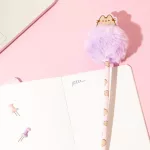 Pusheen cicás golyóstoll pomponnal
