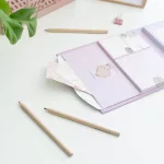 Pusheen cicás jegyzettömb készletjelölőcímkékkel, heti tervezővel, Moments, lila
