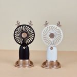 Kézi ventilátor, akkumulátoros, kb. 7x15cm, többféle változat