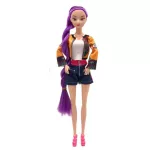 K-POP éneklő baba, kb. 28cm magas, többféle