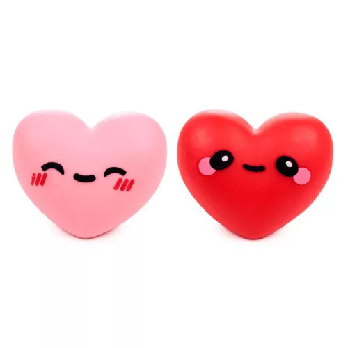Szivecskés nyomogatható antistressz játék, 8x7x5x4,5cm, 2 féle