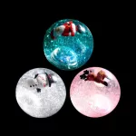 Karácsonyi pattogó labda, LED-es, 6,5cm, 3 féle változat